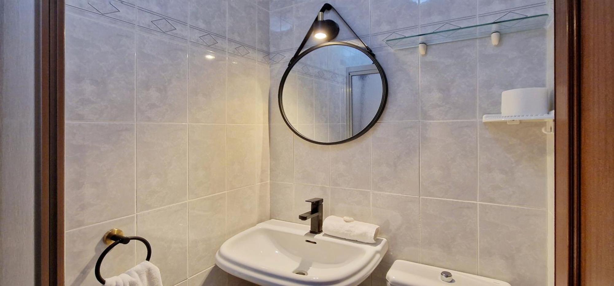 فندق Cosma House Hinojedo الغرفة الصورة