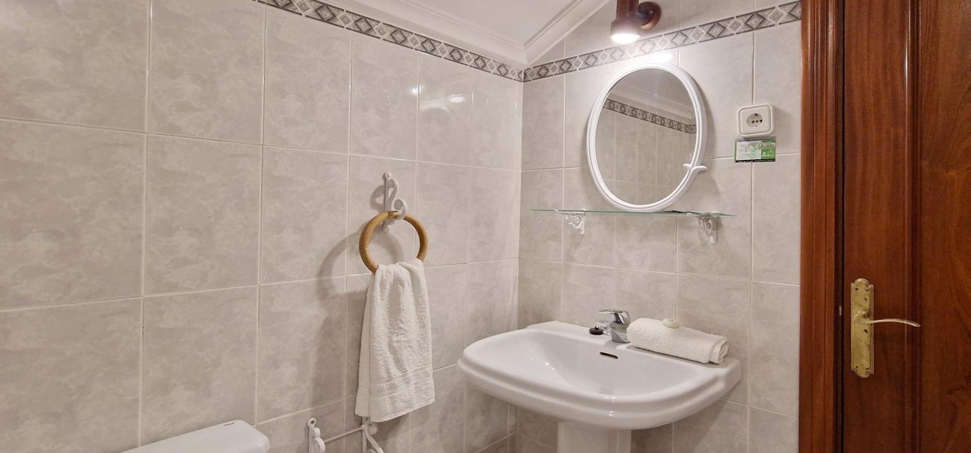 فندق Cosma House Hinojedo الغرفة الصورة