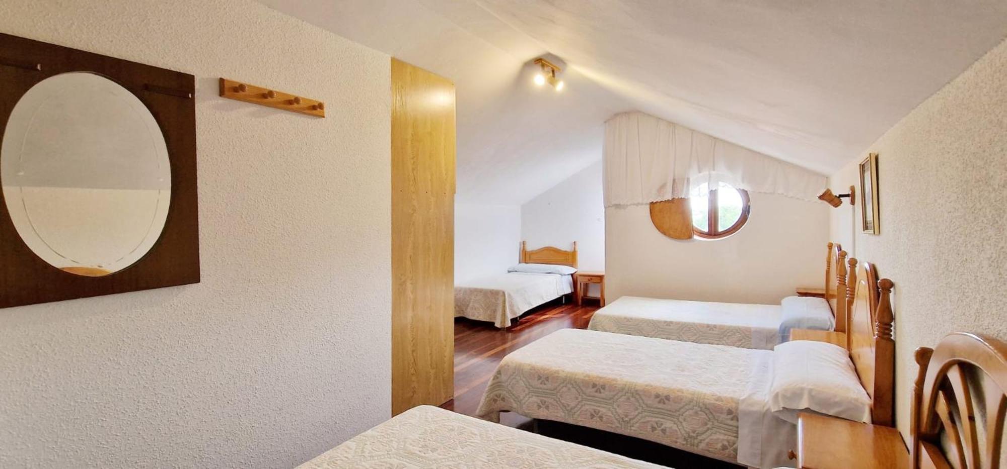فندق Cosma House Hinojedo المظهر الخارجي الصورة